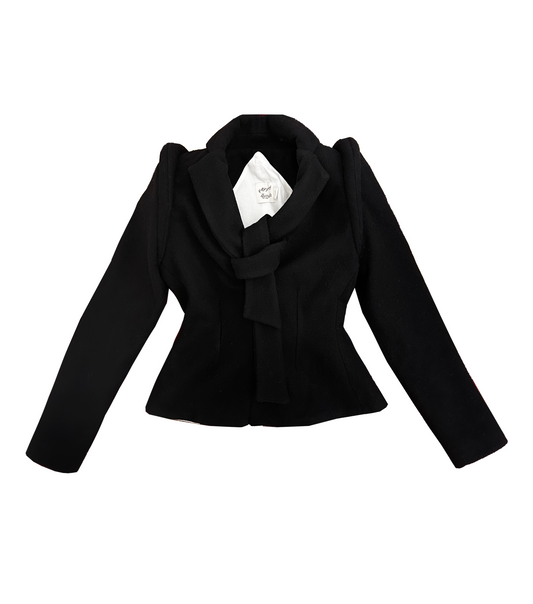 TIE COLLAR POWER SHOULDER BLAZER